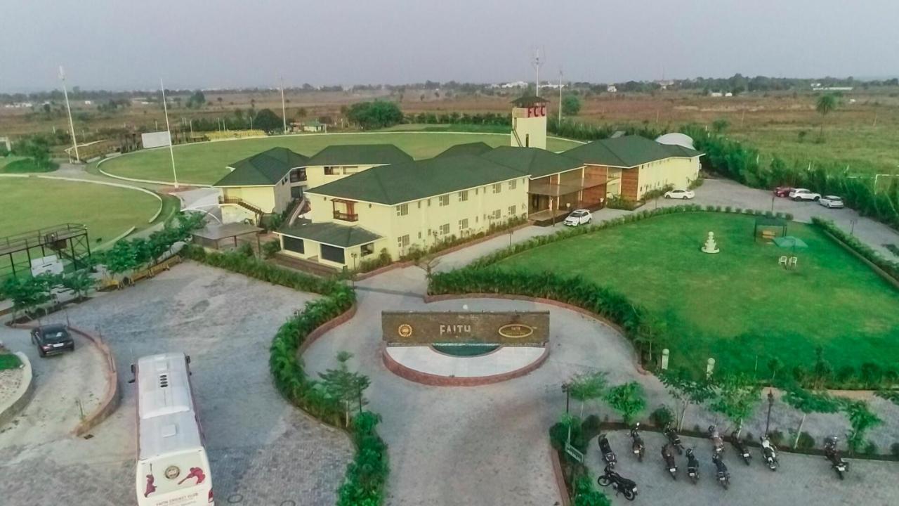 Faith Cricket Club & Resort Bhopal Exterior foto